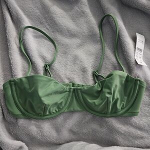 NWT - J.Crew Balconette Underwire Bikini Top - 34B - Green